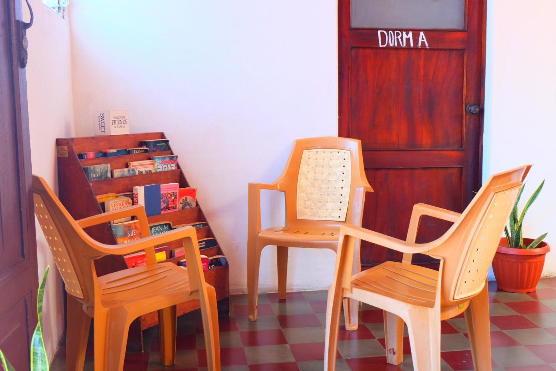 Deakachimba Hostel Granada Zewnętrze zdjęcie
