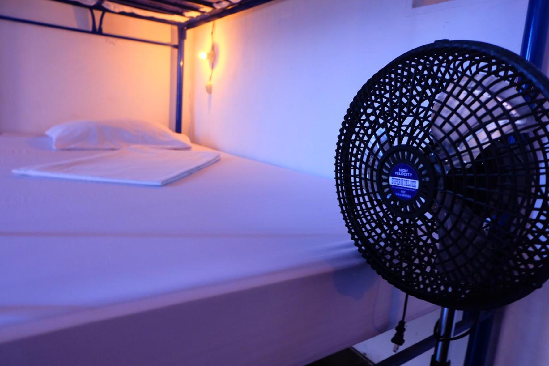 Deakachimba Hostel Granada Zewnętrze zdjęcie