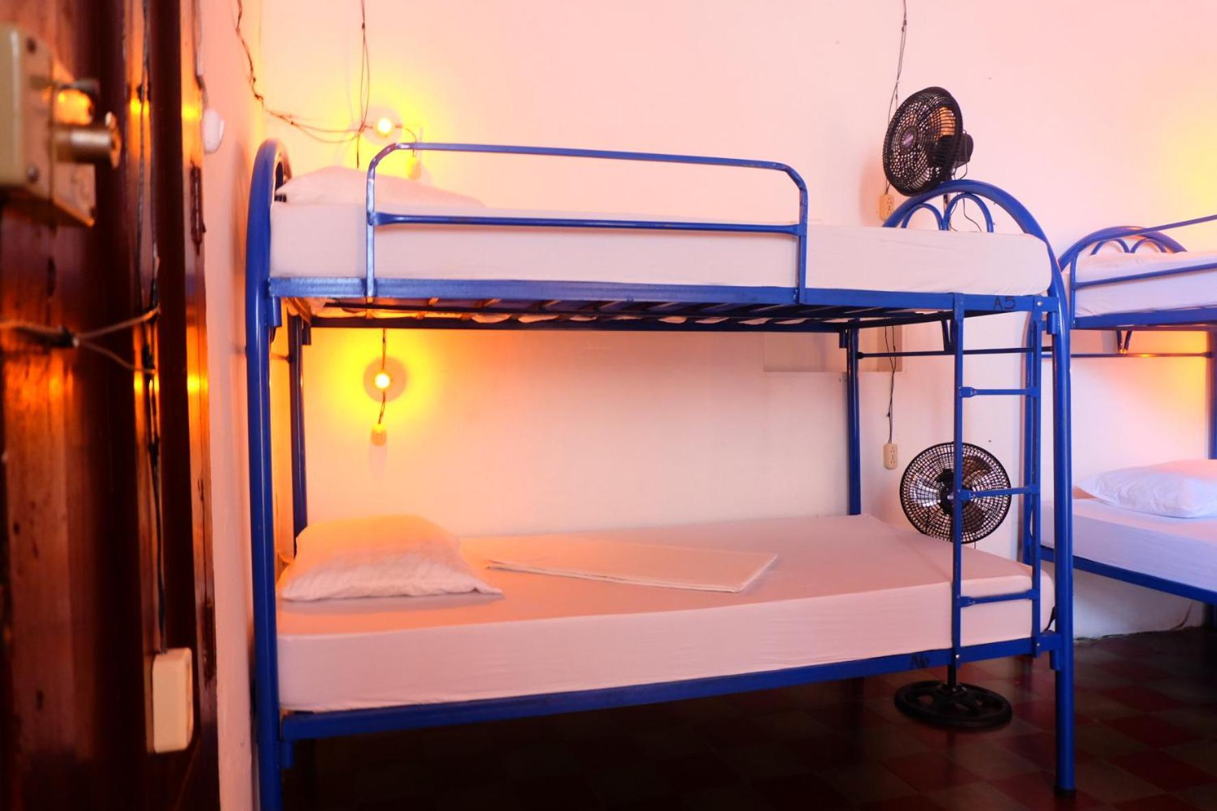 Deakachimba Hostel Granada Zewnętrze zdjęcie