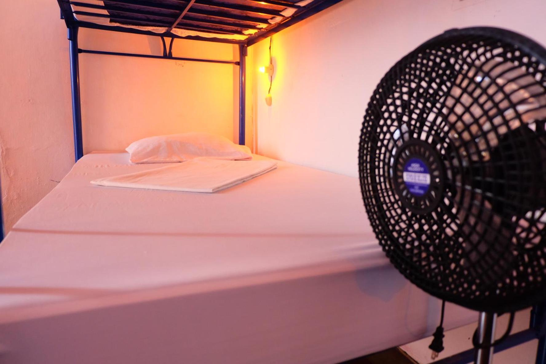Deakachimba Hostel Granada Zewnętrze zdjęcie