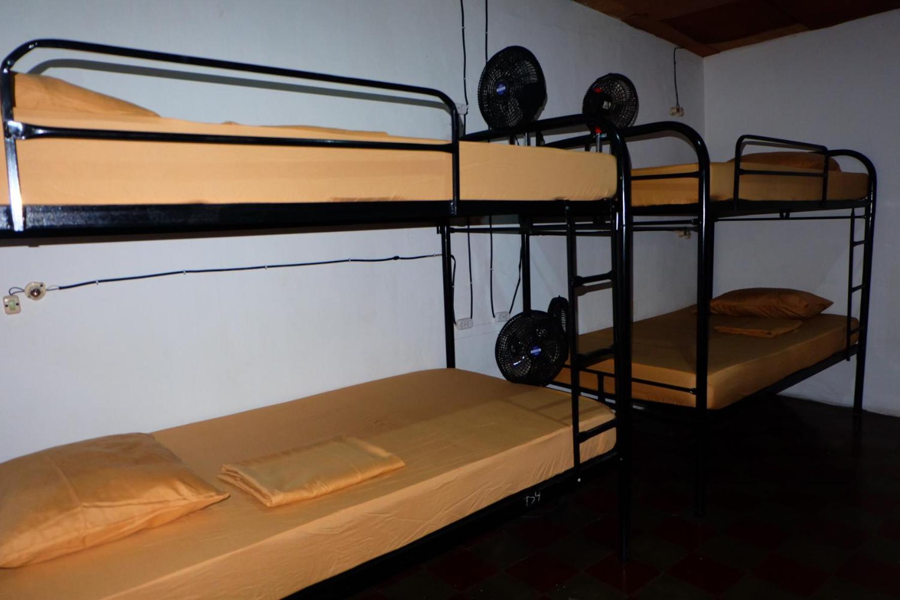 Deakachimba Hostel Granada Zewnętrze zdjęcie
